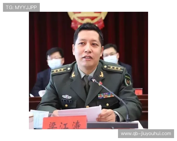 吟咏大连足球雄风诗意礼赞辽海将士奋进不息开创辉煌征程壮景图卷